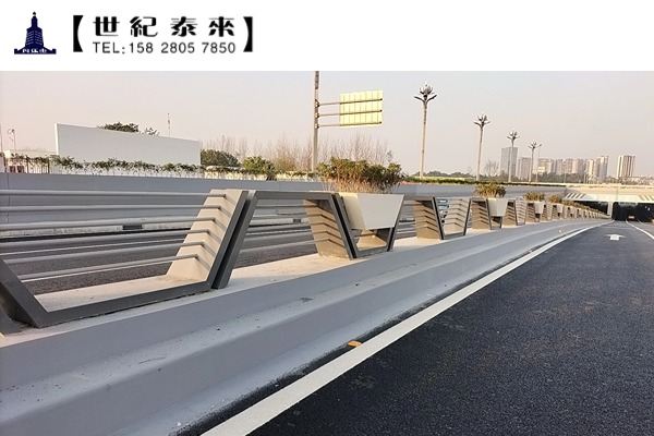 市政道路隔离花箱栏杆